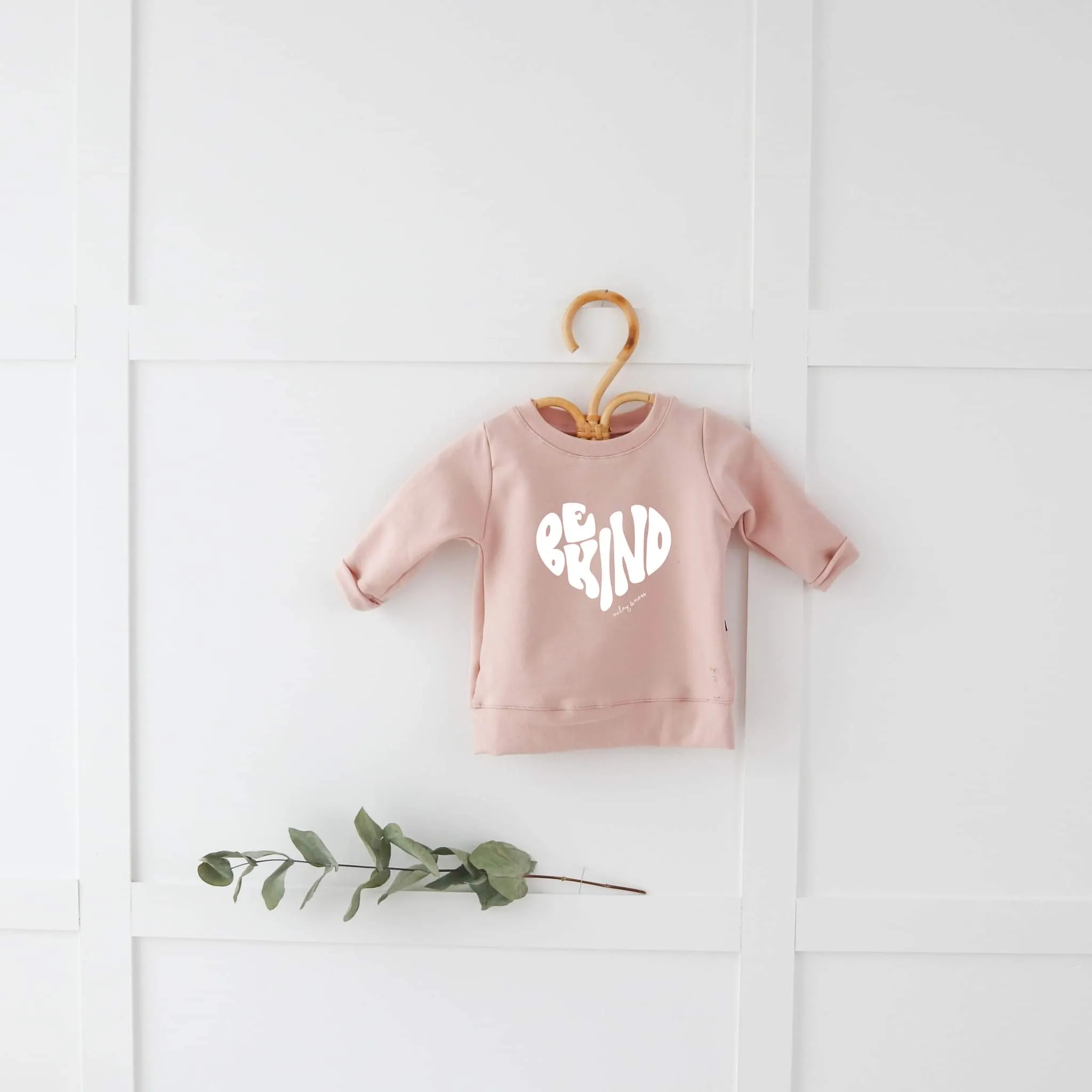 BE KIND  sweatshirt - bubble gum