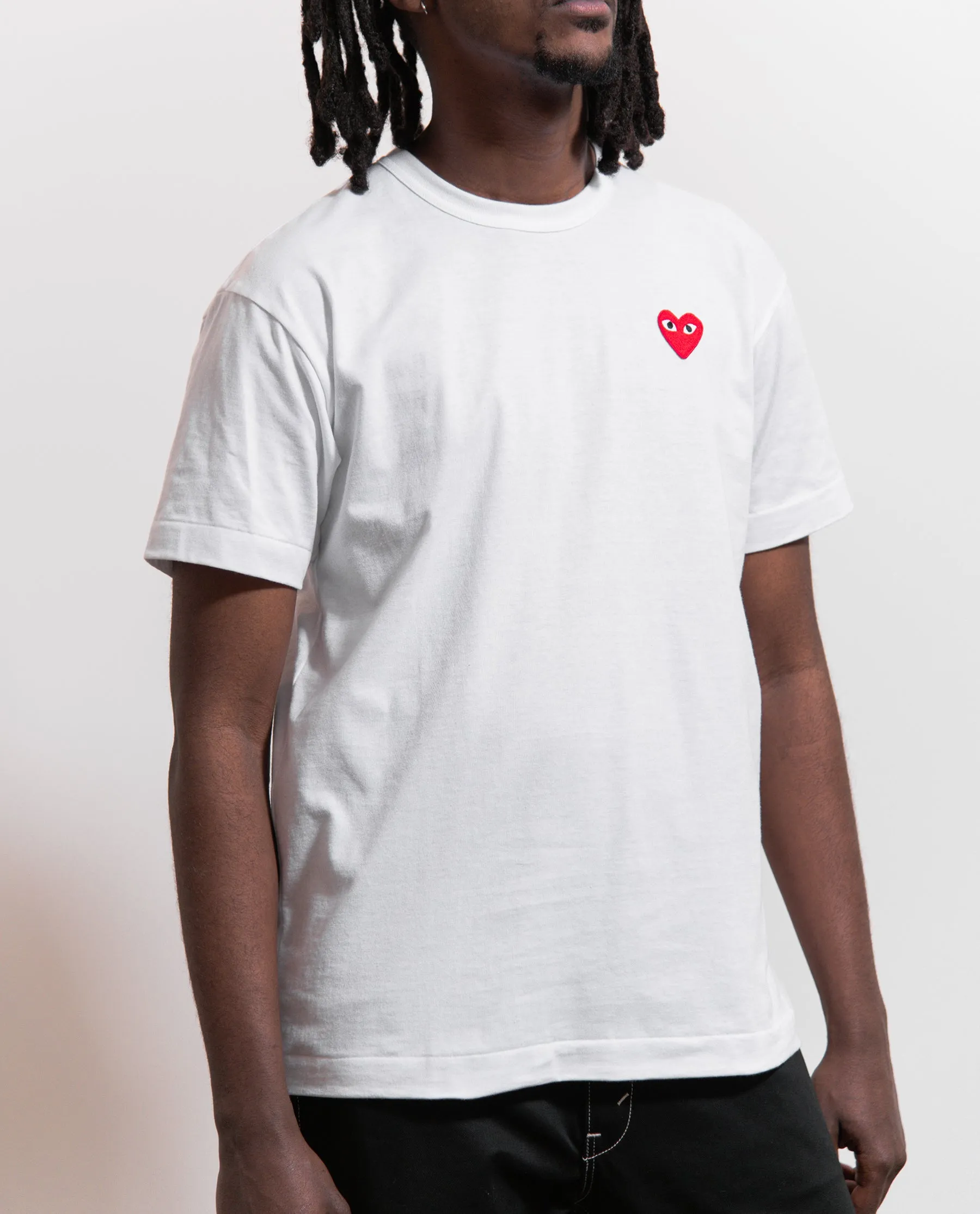 Emblem Tee White/Red T108