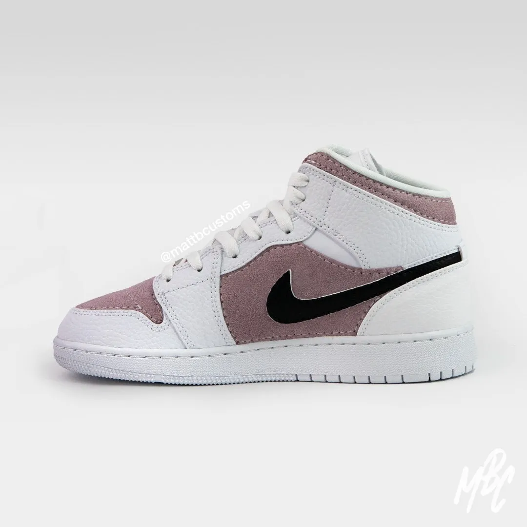 Lilac Suede Reverse Swoosh - Jordan 1 Mid | UK 5.5