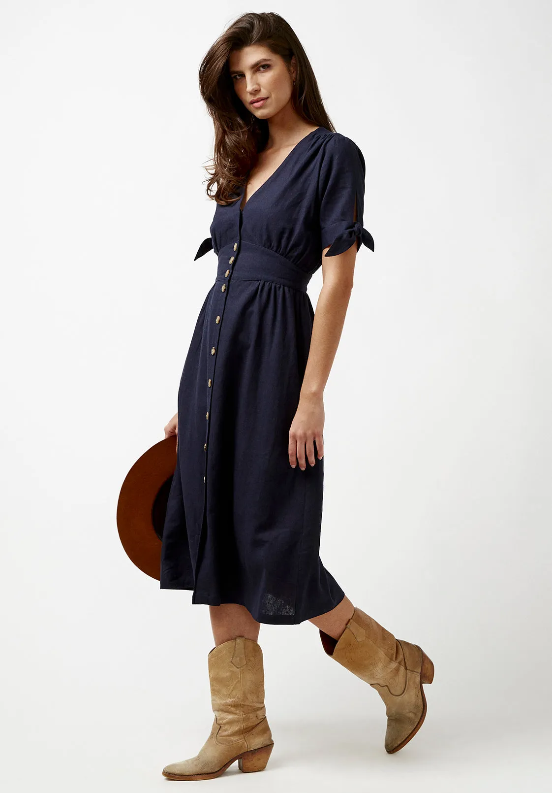 Mariposa Women's Buttoned Linen Dress in Navy - WD0670P