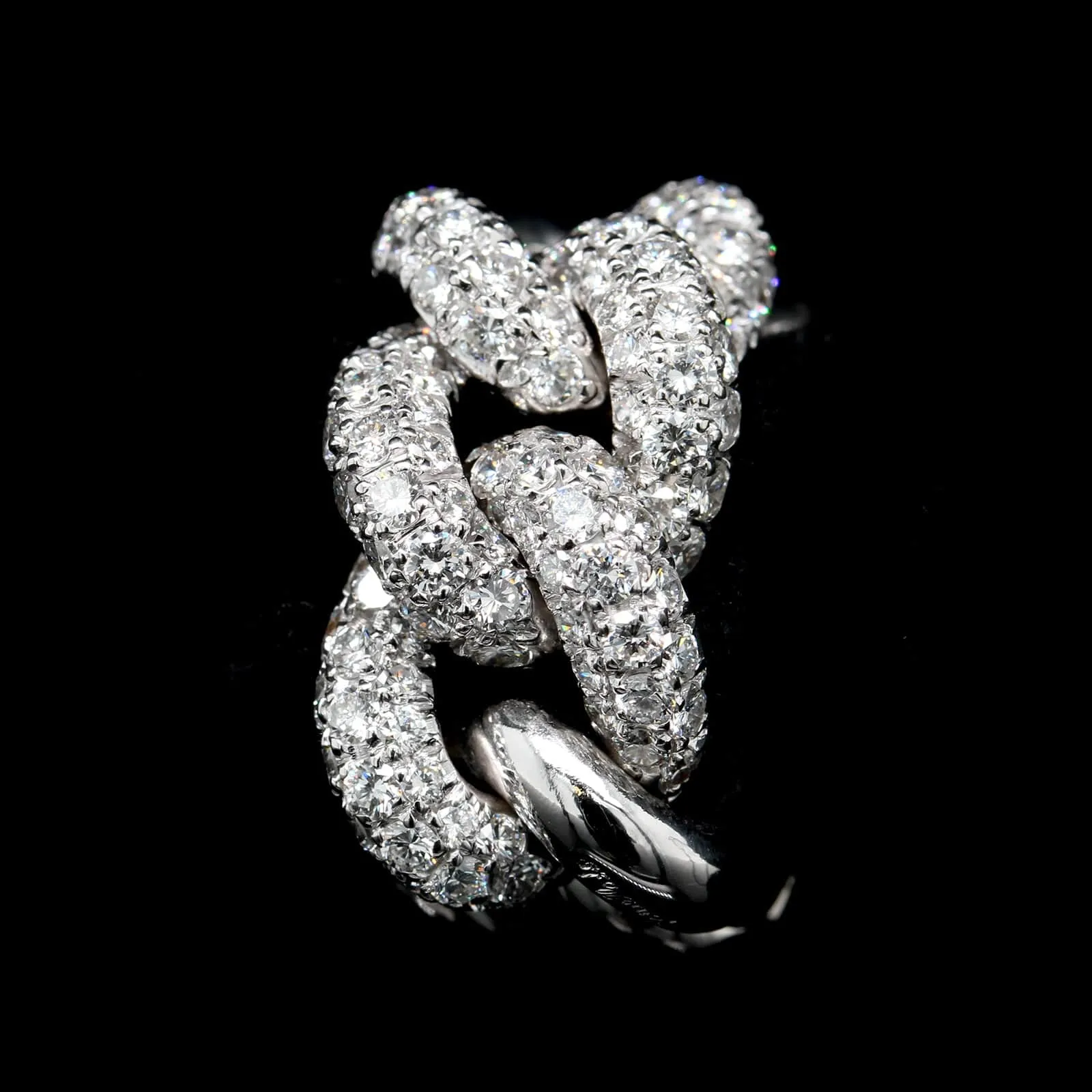 Pomellato 18K White Gold Estate Diamond Link Ring