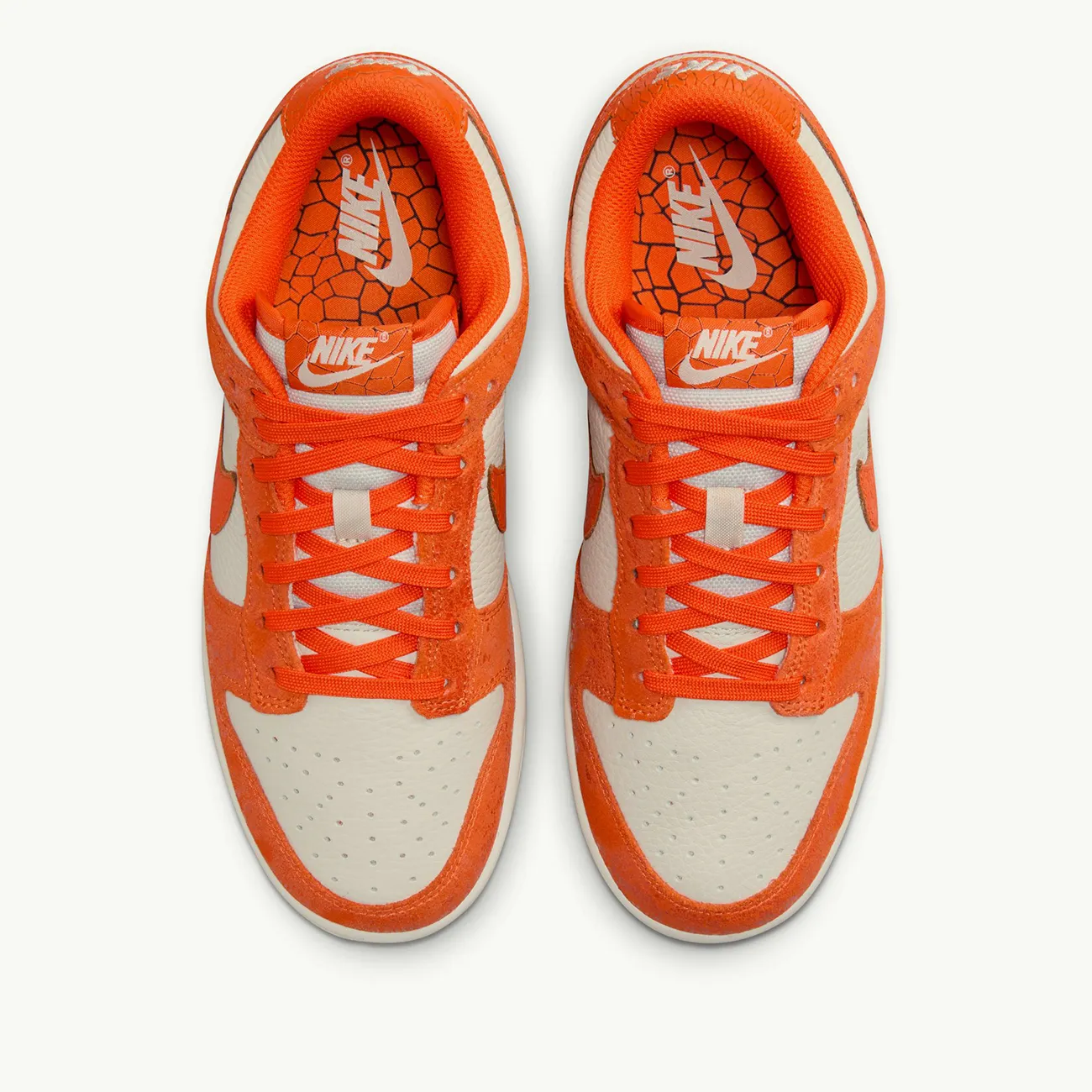 WOMENS DUNK LOW LIGHT BONE SAFETY ORANGE LASER ORANGE